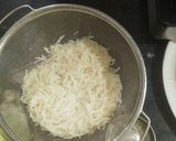 A picture of step 1 of Veg Vermicelli.