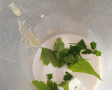 Foto del paso 1 de la receta: Macarrones con crema de almendras y queso feta