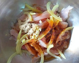 Foto del paso 3 de la receta: Fajitas de pechuga de pollo con vegetales y especias varias