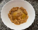 Foto del paso 1 de la receta: Tarta de galleta, plátano y dulce de leche “sin horno”