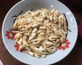 Foto langkah ke 3 dari resep Oseng daun singkong ebi udang pakai kaldu sapi👍🏻.