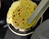 A picture of step 3 of Chapati methi wali.