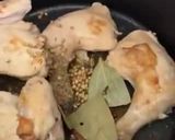 صورة لخطوة 2 من وصفة مرق دجاج