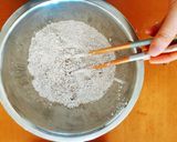 Hình bước làm 1 của món Bánh mochi chocolate Nhật Bản