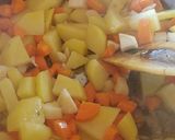 Zöldséges krumplileves recept fázis 1 fotója