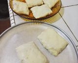 Foto langkah ke 10 dari resep Martabak Kari Kentang Kornet.