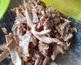 Foto langkah ke 3 dari resep 491. Ayam Kukus Suwir.