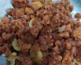 Foto langkah ke 4 dari resep Tumis Kornet Simple Bahan Seadanya.