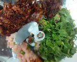 A picture of step 1 of Gola kabab.