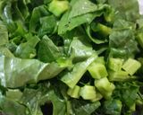 A picture of step 1 of Malabar Spinach Curry / Pui saager chorchodi.