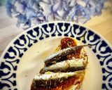 A picture of step 3 of Deconstructed San Juan Celebration Toast — Toast with Slow-Roasted Cherry Tomatoes and Sardines.