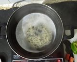 A picture of step 1 of Veggie pasta mayonnaise.