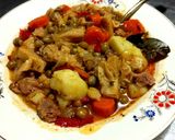 Foto del paso 4 de la receta: Guiso de mondongo y chorizos 🥩 🌿🥣🥕🫛