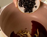 【老菜脯麻油猴頭菇雞湯】立冬節氣燉湯，肥嫩鮮美營養足的食譜步驟2照片