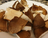Foto del paso 4 de la receta: Pollo a la mostaza al horno con setas Shiitake
