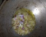 A picture of step 2 of Brown Bread Upma.