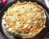 Foto del paso 7 de la receta: Tarta cremosa de pollo y verduras