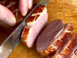 Sweet-and-Sour Duck Breast Bun