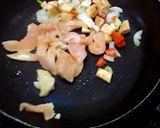 รูปขั้นตอนการทำที่ 4 ของ สปาเกตตี้ต้มยำไก่