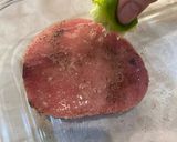 Foto del paso 3 de la receta: Medallón de atún al ajillo