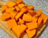Foto del paso 3 de la receta: Carrilladas estofadas con calabaza