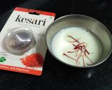 A picture of step 2 of Kashmiri Pulao.