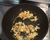 รูปขั้นตอนการทำที่ 2 ของ แหนมเห็ดผัดไข่ (มังสวิรัติแบบทานไข่)