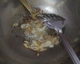 Foto langkah ke 2 dari resep Bobor daun singkong.