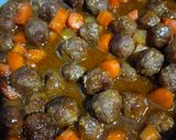 Foto langkah ke 4 dari resep Semur Bola Daging.