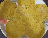 A picture of step 2 of Masala puri.
