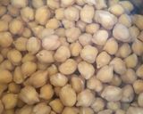 A picture of step 2 of Hummus.