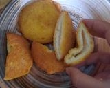 A picture of step 5 of Bread Pockets.