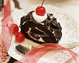 Foto langkah ke 8 dari resep Black Forest Roll Cake 6 telur ^_^V.