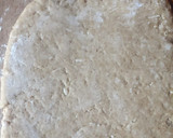 Foto del paso 4 de la receta: Tarta de zapallito, berenjena ahumada yricota con masa de queso😀