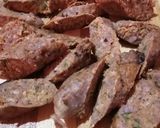 A picture of step 1 of Sausage Chutney.