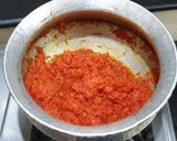 A picture of step 3 of Gajar ka halwa.