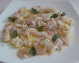 Foto del paso 15 de la receta Carpaccio de merluza y gambas rojas