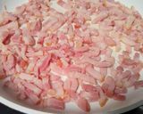 Une image de l'étape 2 de Pâtes aux chicons (endives) et lardons.