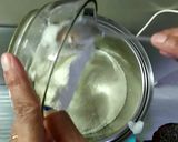 A picture of step 2 of Chocolate Chip Ice Cream.