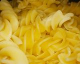 ओट्स मेयोनेज़ पास्ता (oats mayonnaise pasta recipe in Hindi) रेसिपी चरण 2 फोटो