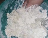 A picture of step 2 of Tiloon wala naan (saseme flat bread).