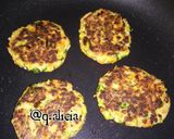 Foto del paso 7 de la receta: Hamburguesitas de zucchini, zanahoria y atún