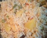 A picture of step 6 of Gajar Matar Shimla Pulao | vegetables Fried Rice | Chinese Pulao.