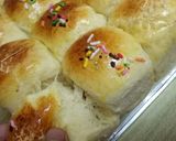 Foto langkah ke 11 dari resep Roti sobek simple enak.