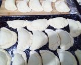 Foto del paso 2 de la receta: Masa para empanadas de carne y de jamón y queso!