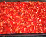 صورة لخطوة 10 من وصفة كنافة بالفراولة 🍓و الكريمة🍶