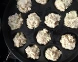 A picture of step 3 of Poha suji appe.