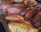 Foto del paso 2 de la receta: Papas al romero al horno