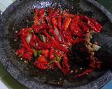 Foto langkah ke 1 dari resep Sambal Pecel Lele Maknyus.
