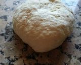 Foto del paso 3 de la receta Pan de yogurt con: Queso, oliva verde y ajo negro